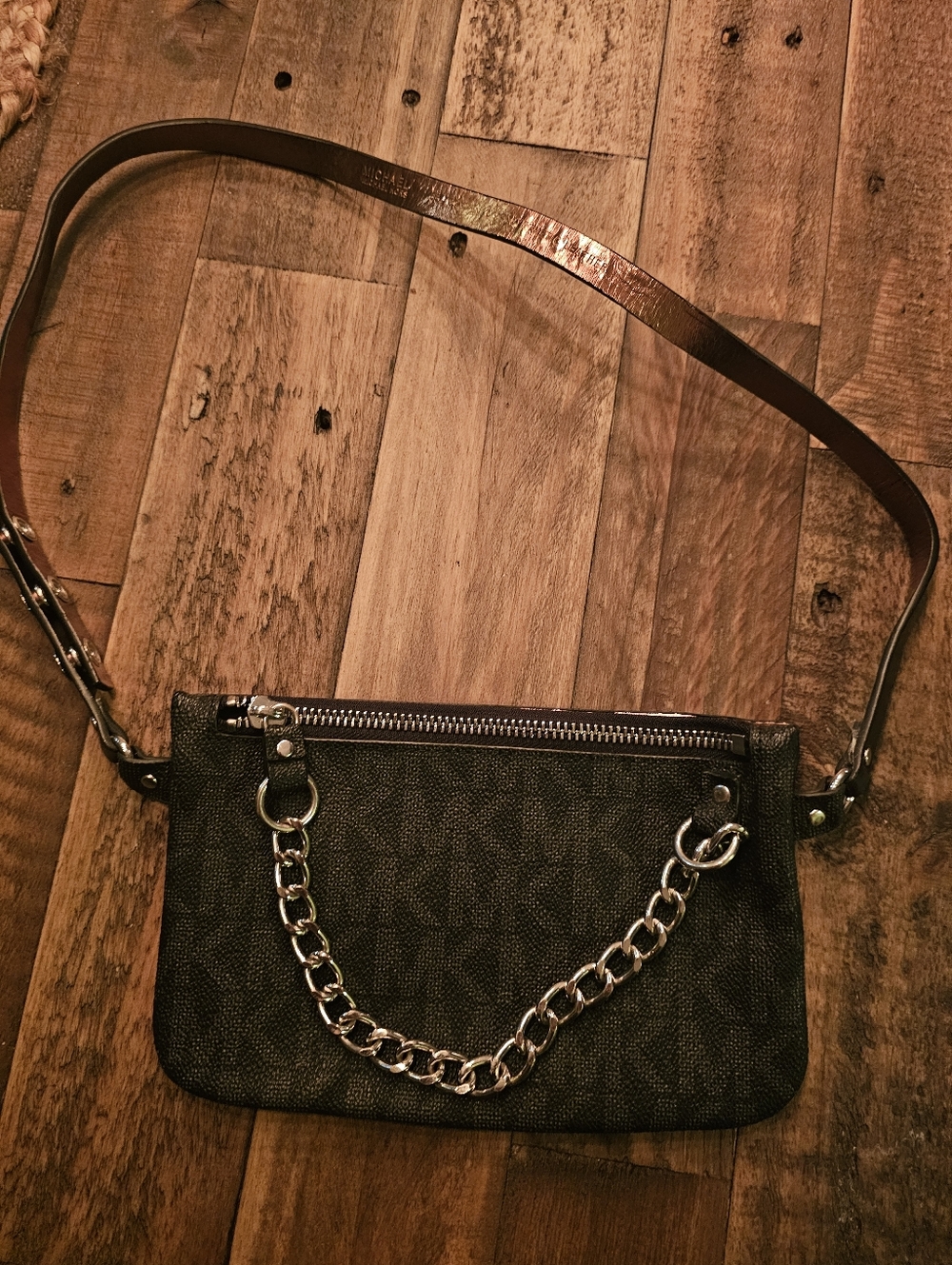 Designer-Inspired Black Waist  Belt with Chain Detail... NWT MICHAEL CORS